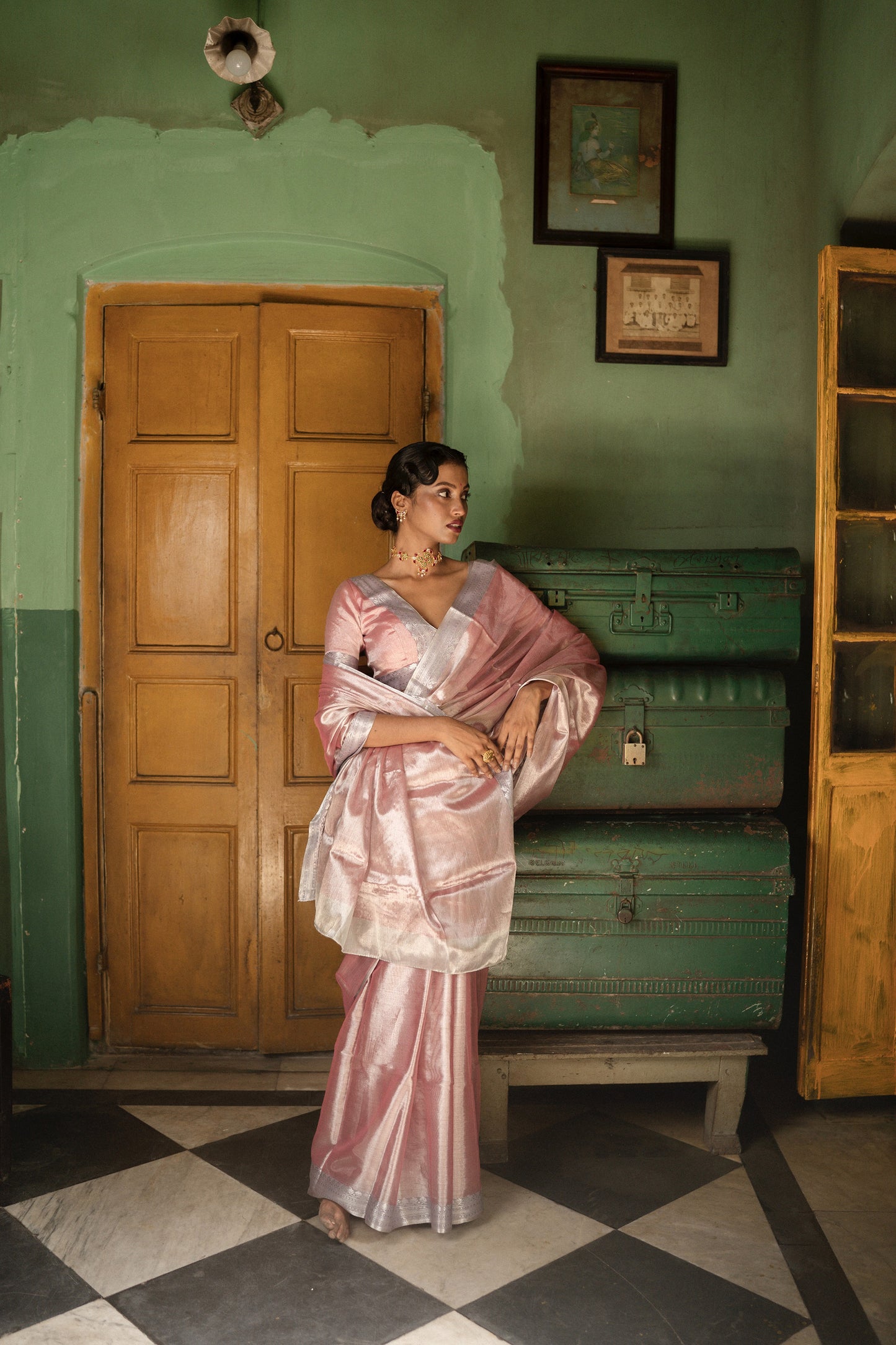 Her Majesty I Pastel Pink Handwoven Mulberry silk tissue saree