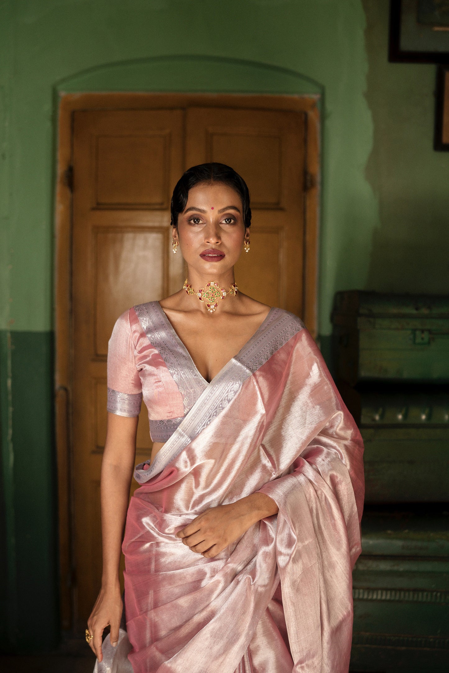 Her Majesty I Pastel Pink Handwoven Mulberry silk tissue saree