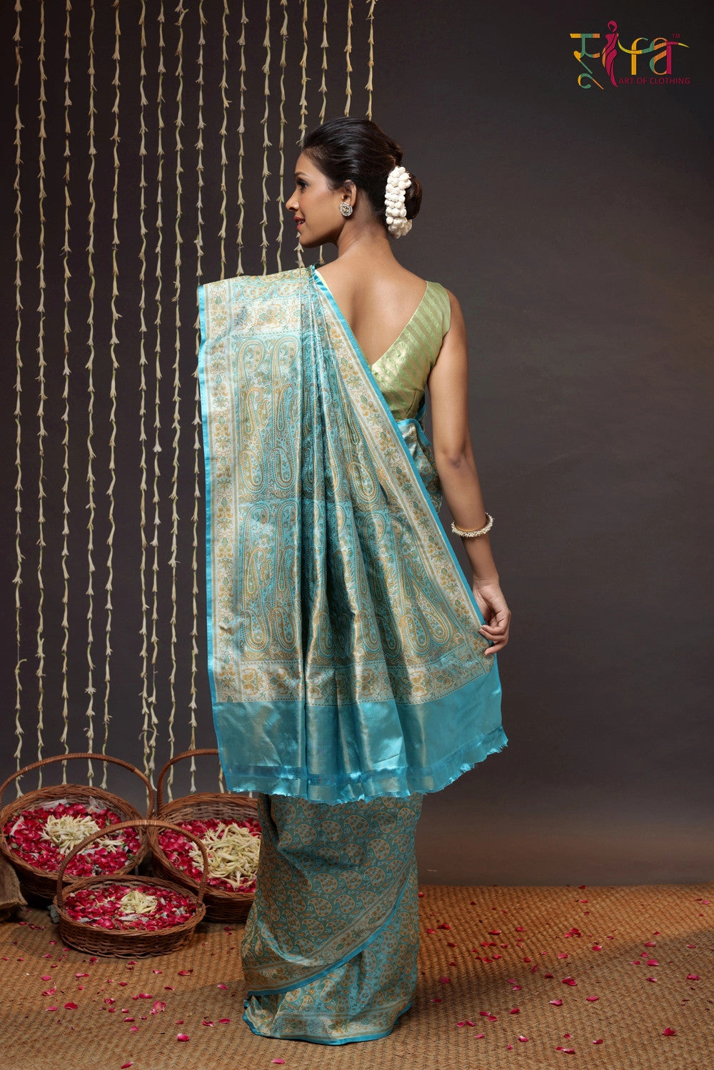 Electric Blue Handloom Pure Silk Banarsi Tanchoi Saree