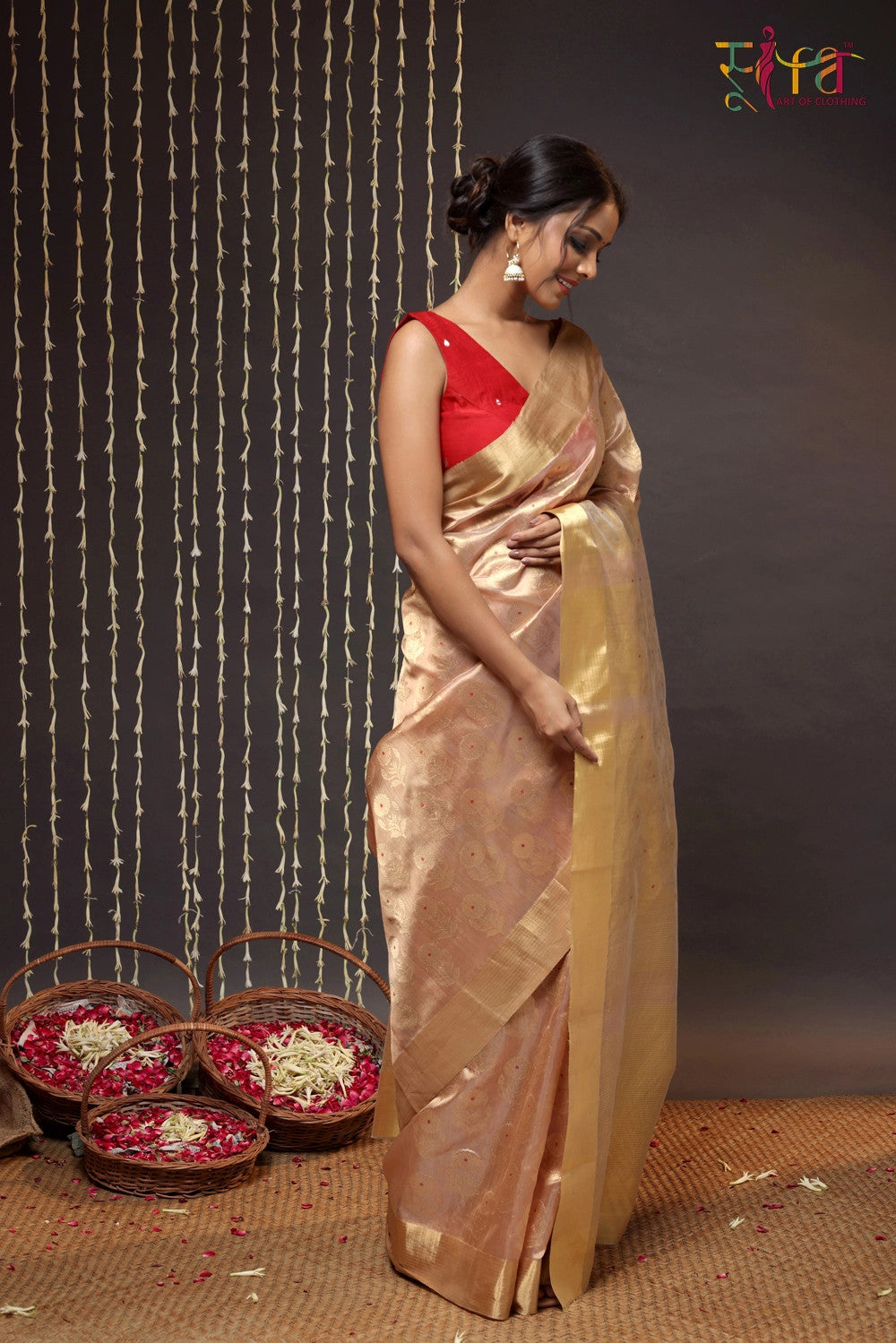 Handloom Gold Chanderi Pure Silk Saree With Meenakari Booti