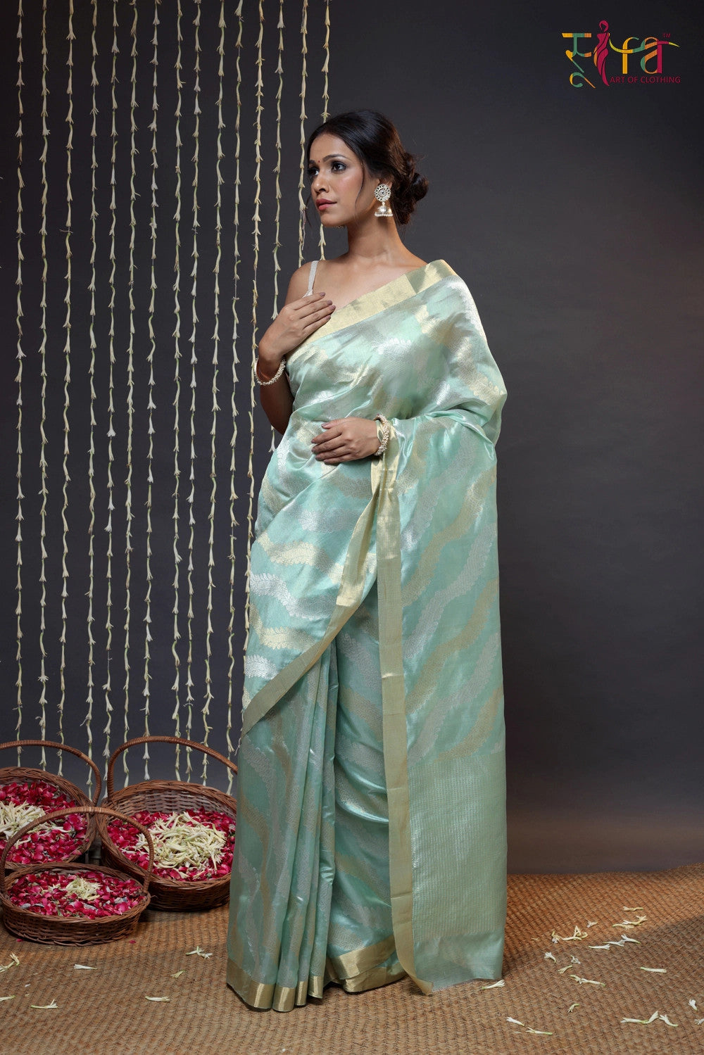 Pistachio Green Handloom Katan Silk Chanderi Saree With Zari