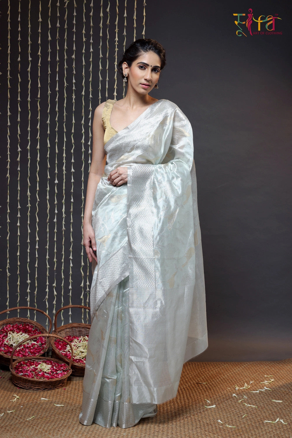 Handloom Grey Pure Silk Chanderi Saree