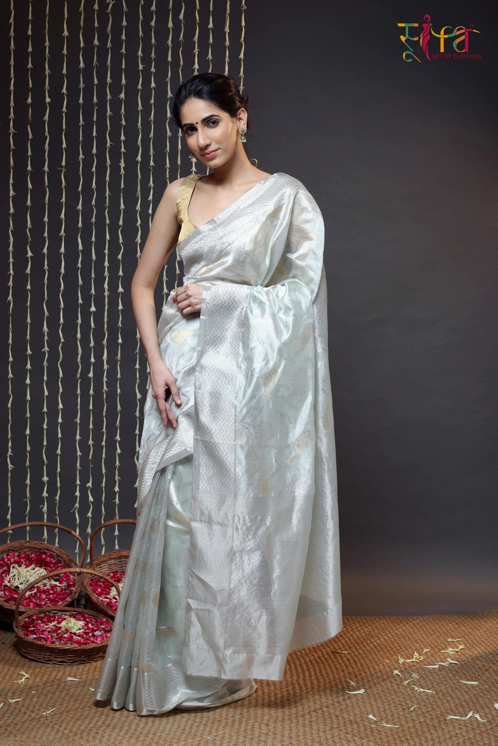 Handloom Grey Pure Silk Chanderi Saree