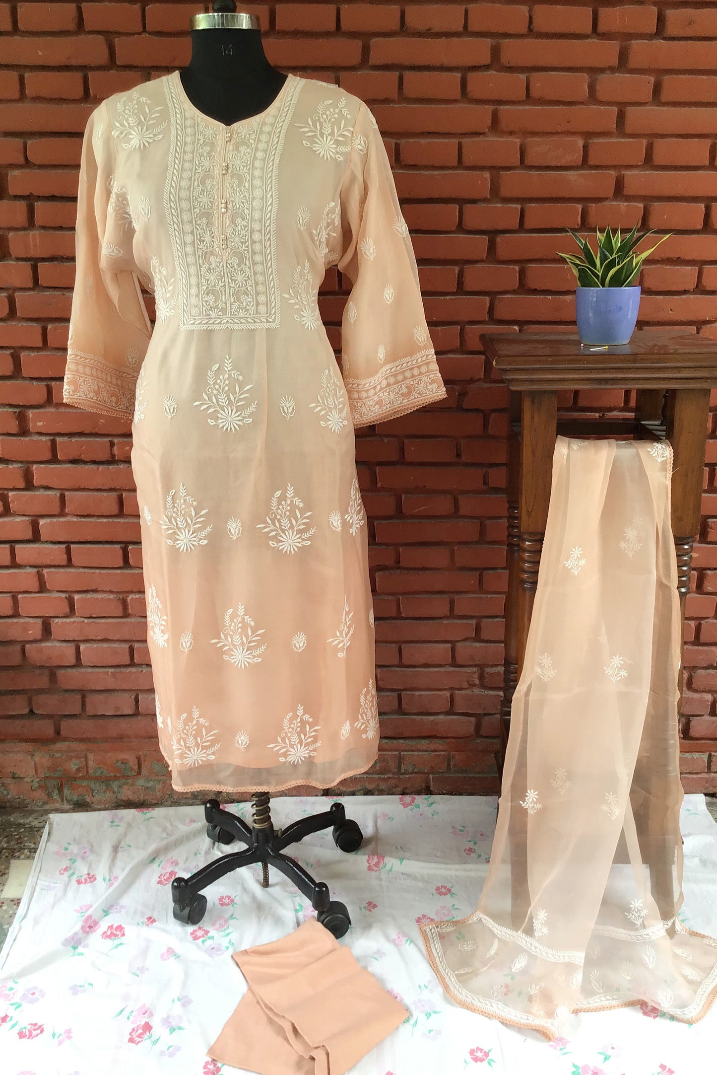 Peach Pure Silk Organza Ghaspatti Chikankari Salwar suit