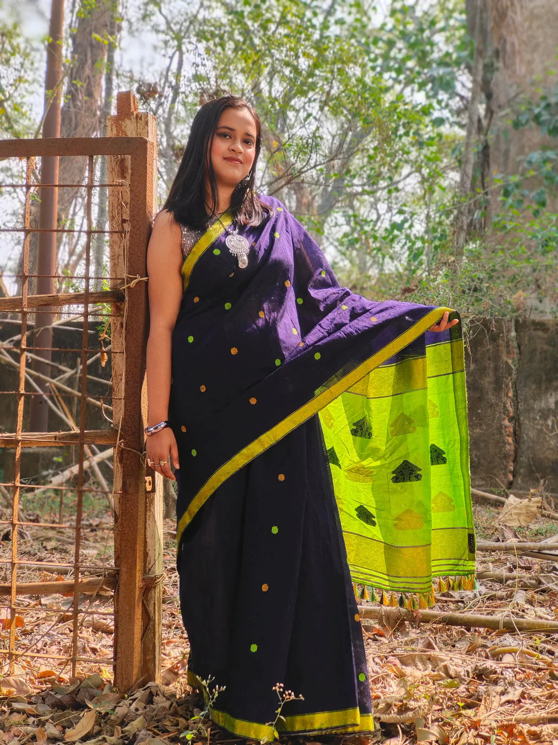 Serendipity Dark Blue Cotton Handloom saree