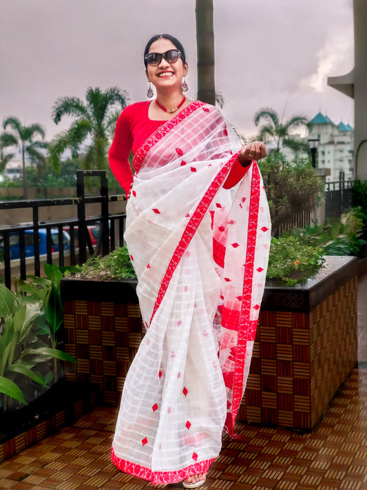 Shailaja White Raw Silk Handloom saree