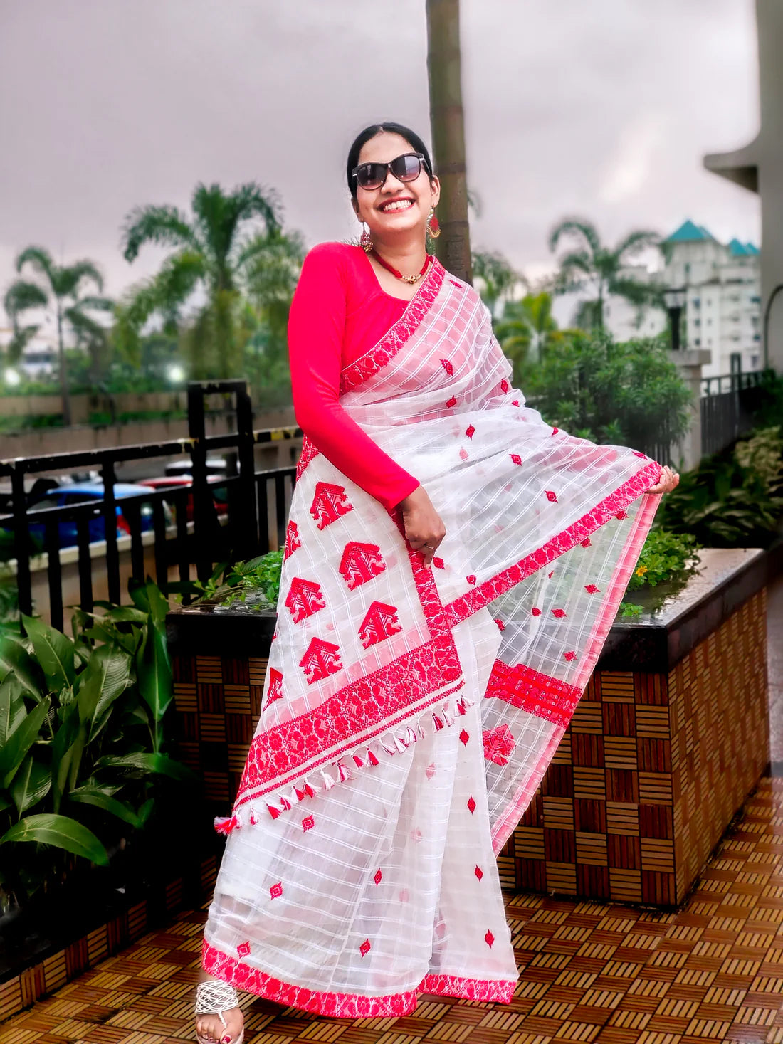 Shailaja White Raw Silk Handloom saree