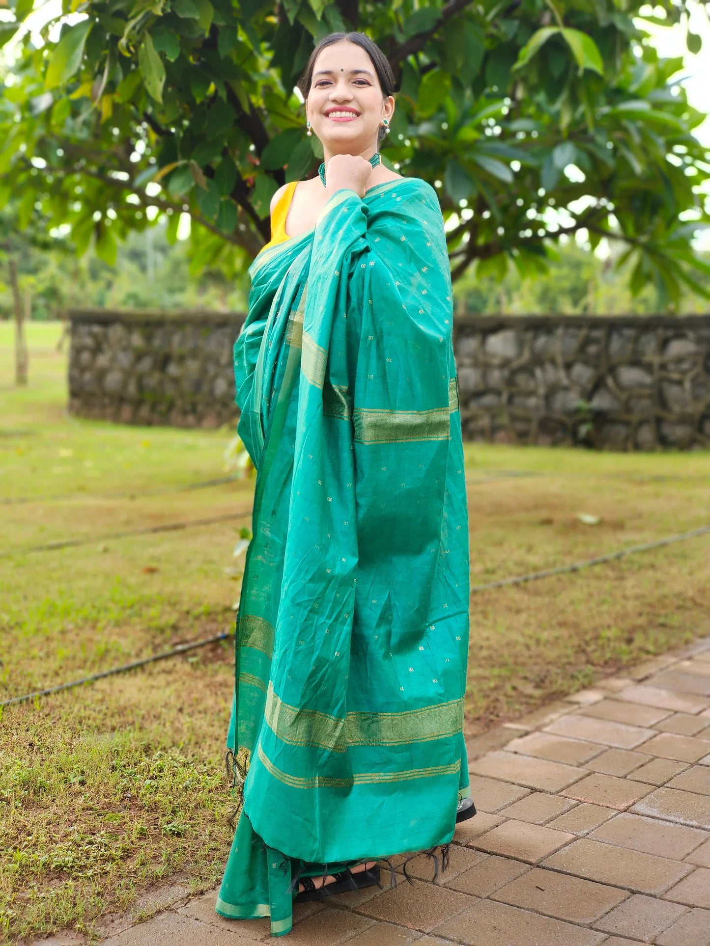 Bhoomi Green handloom Cotton saree