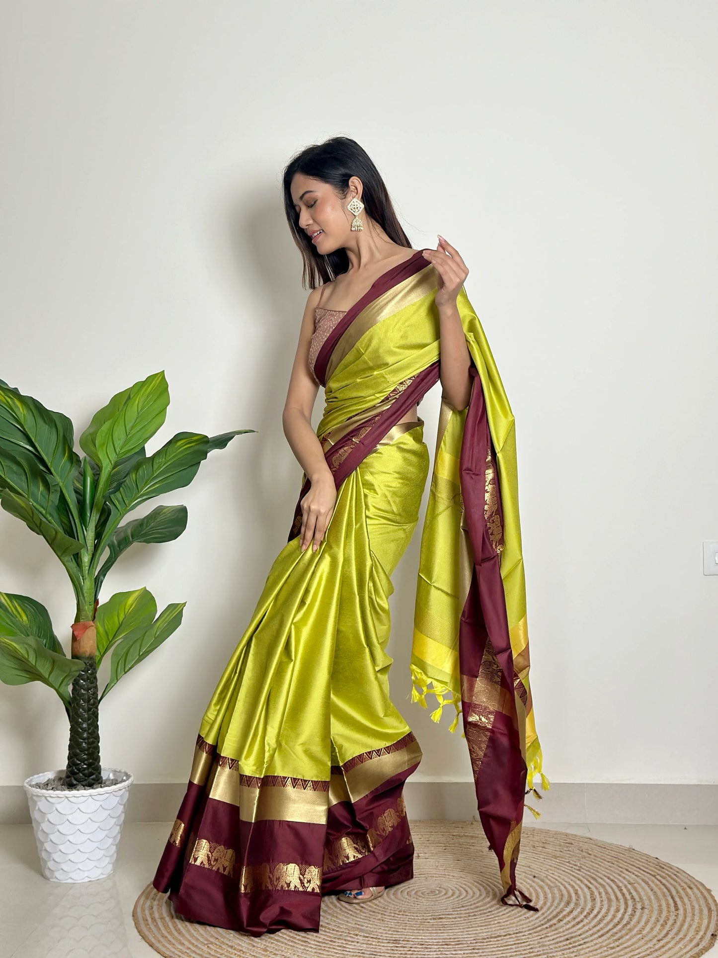 Lime Green - Handwoven - Silk Saree