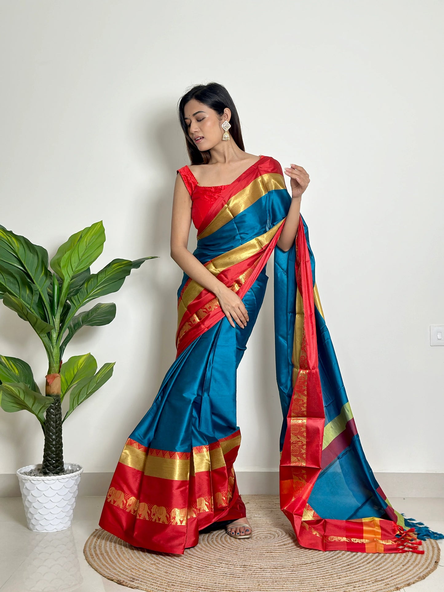 Vibrant Blue - Handwoven - Silk Saree