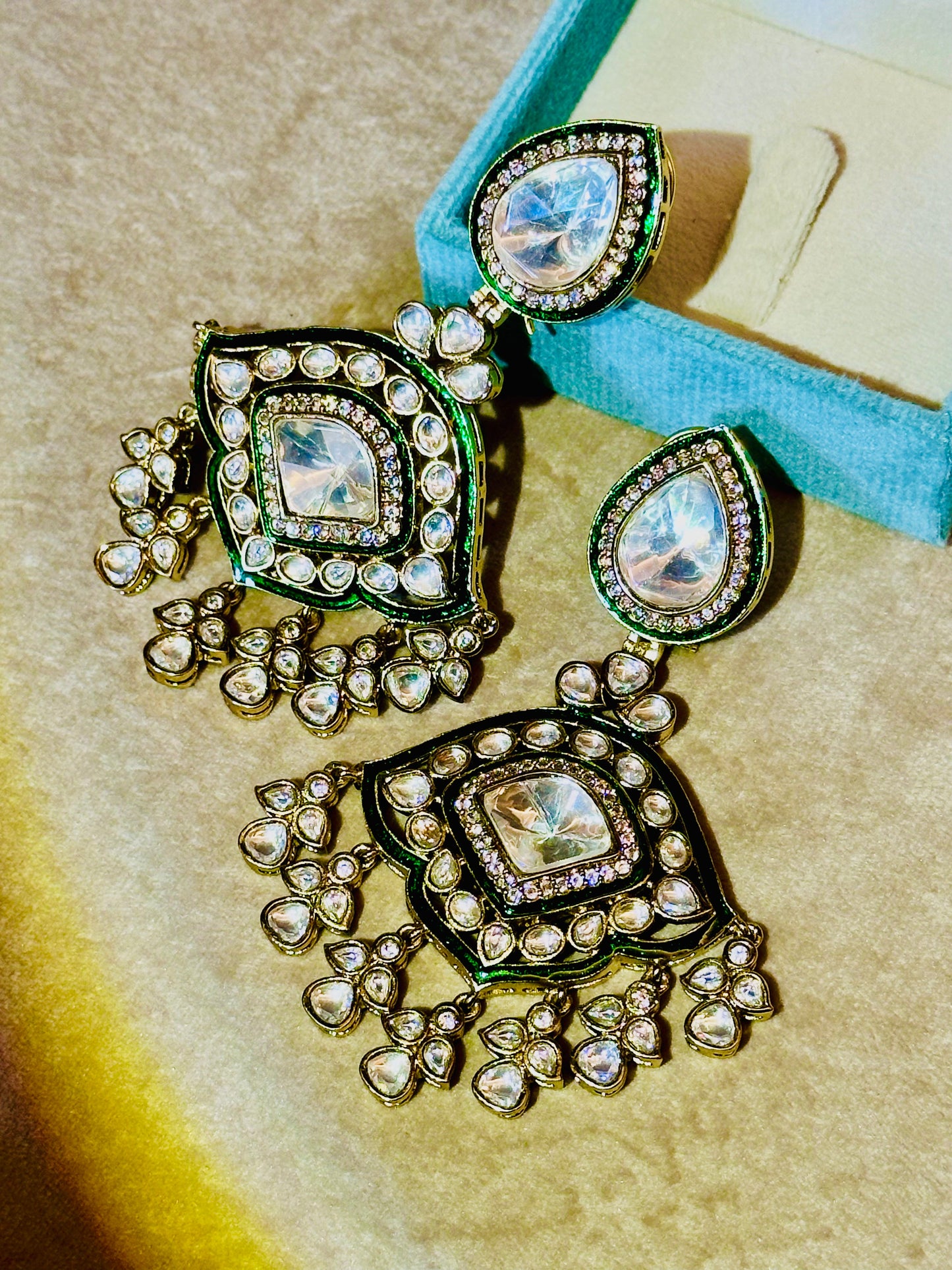 Kundan Chunk Earrings