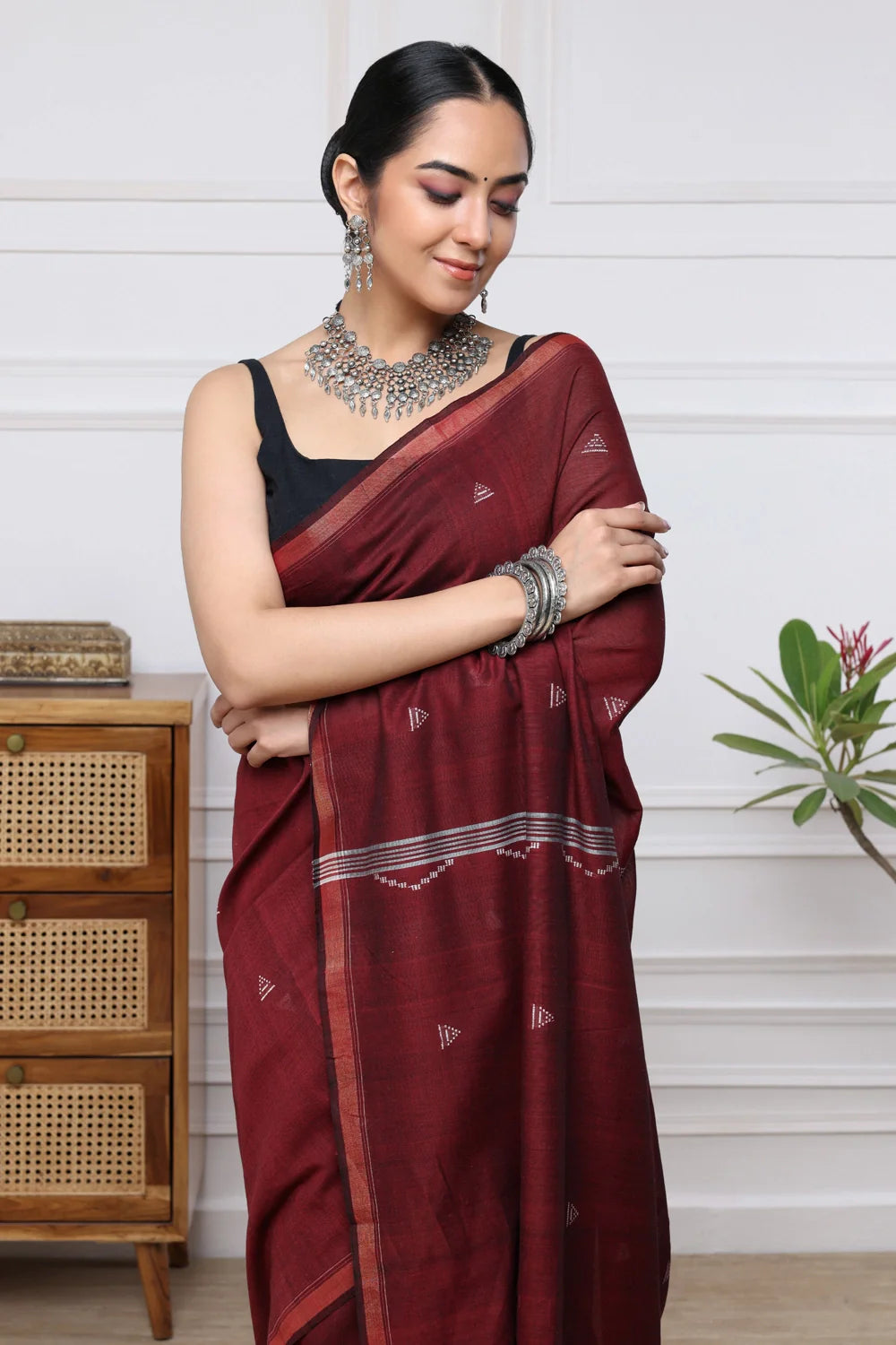 Handloom Wine Mulmul Cotton Jamdani Saree