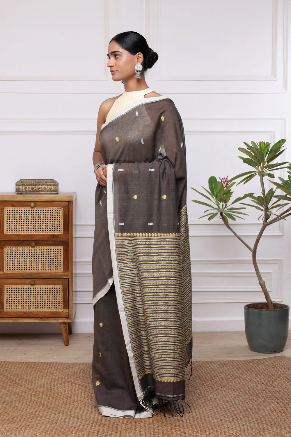 Handloom Espresso Brown Pure Cotton Saree