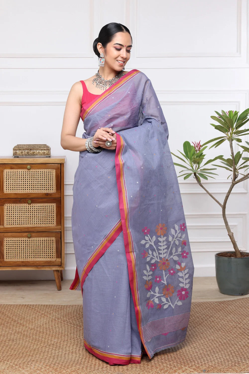 Handloom Dark Grey Pure Cotton Jamdani Saree with Red Border