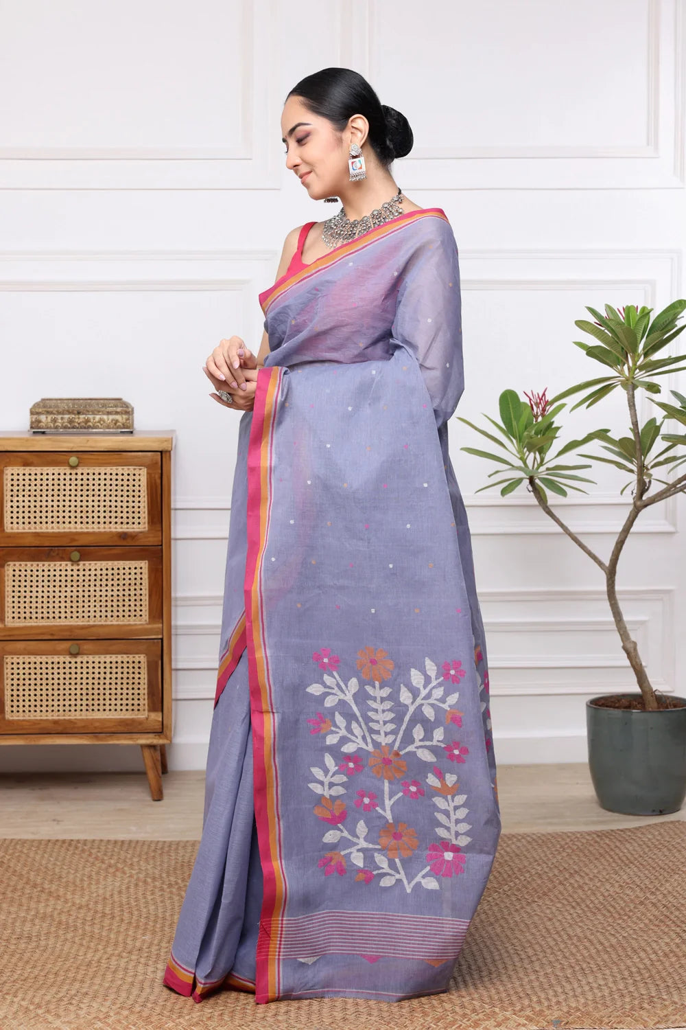 Handloom Dark Grey Pure Cotton Jamdani Saree with Red Border