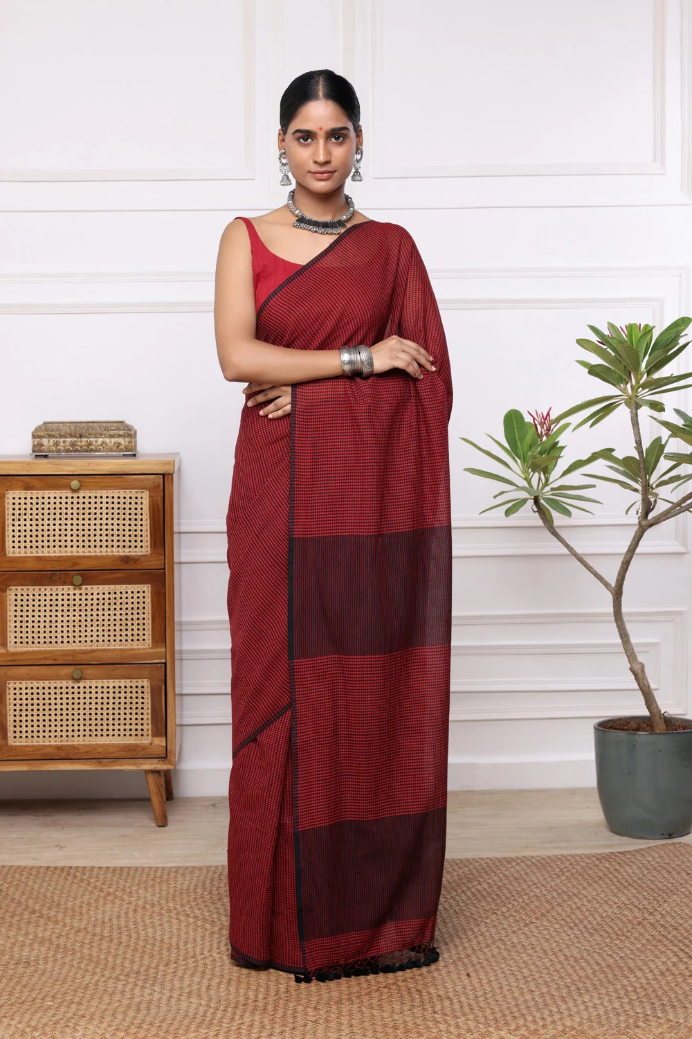 Handloom Red & Black Check Mulmul Cotton Saree