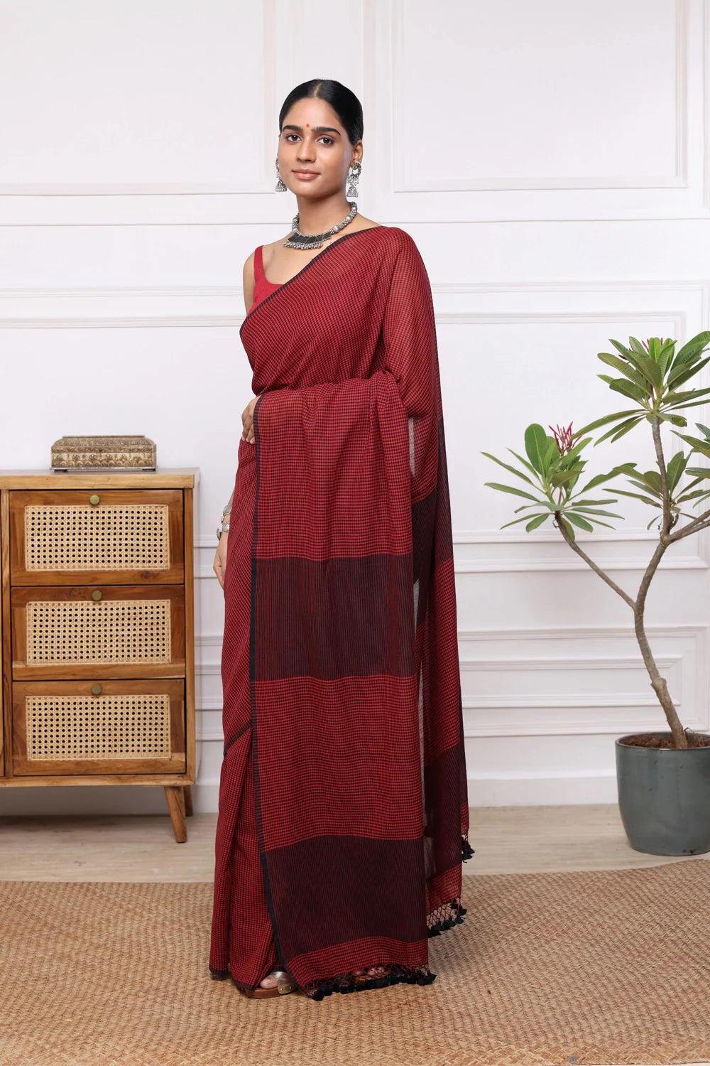 Handloom Red & Black Check Mulmul Cotton Saree