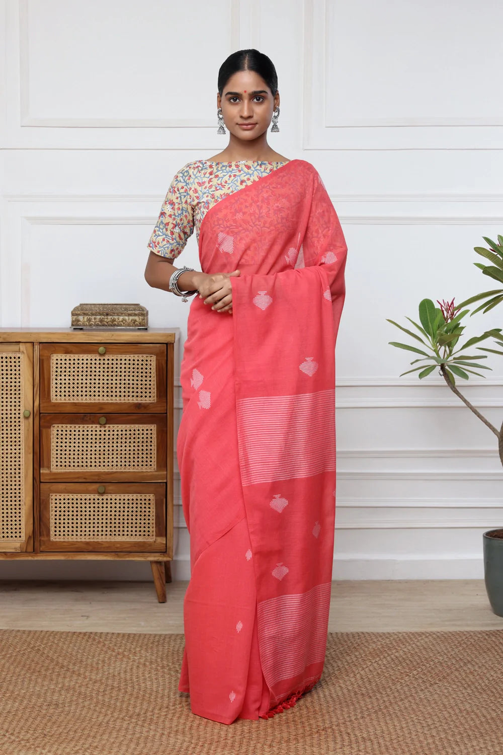 Handloom Watermelon Pink Mulmul Cotton Jamdani Saree