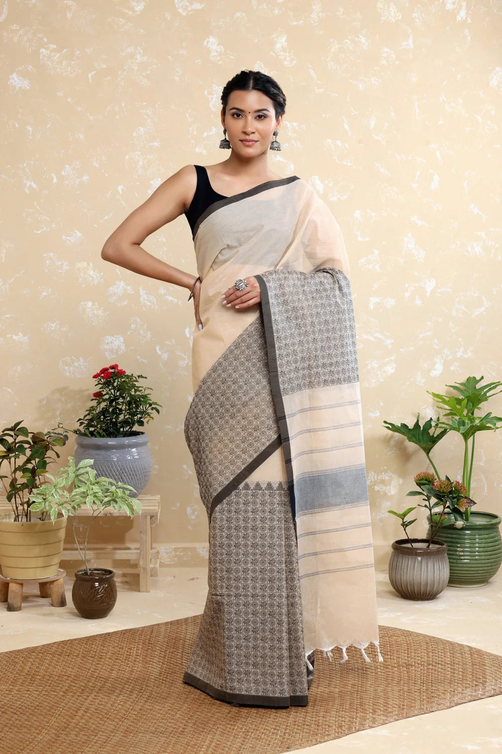 Handloom Oat Brown Pure Cotton Kanchi Saree