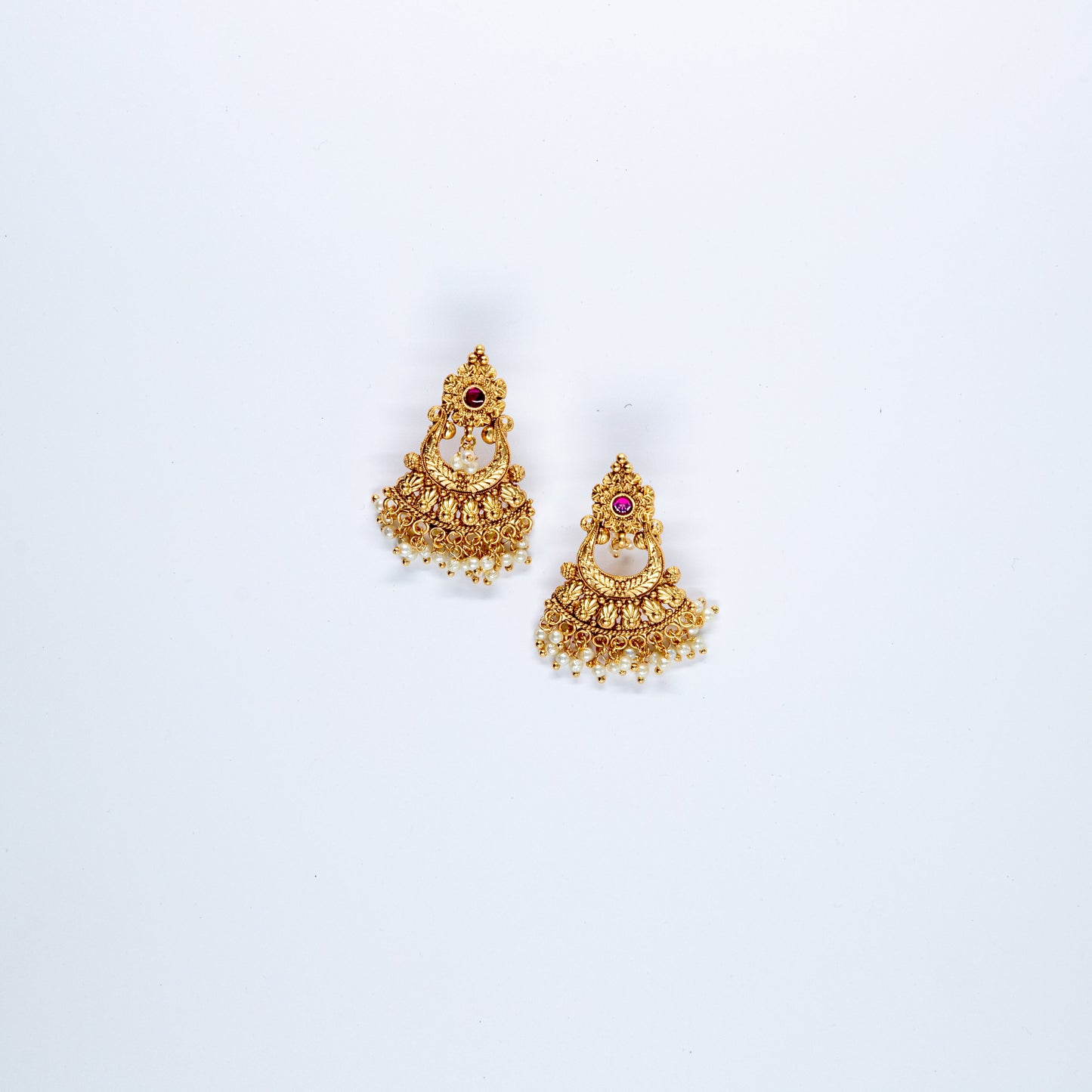 Classic 14K gold plated jewellery with white pearls