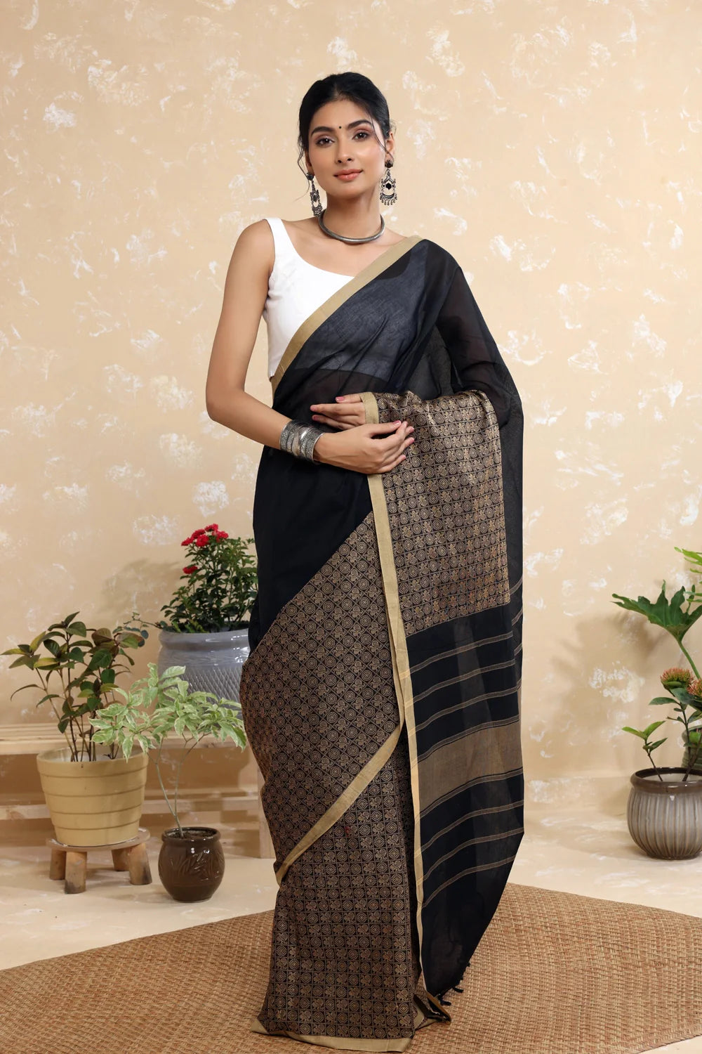 Handloom Black Pure Cotton Kanchi Saree