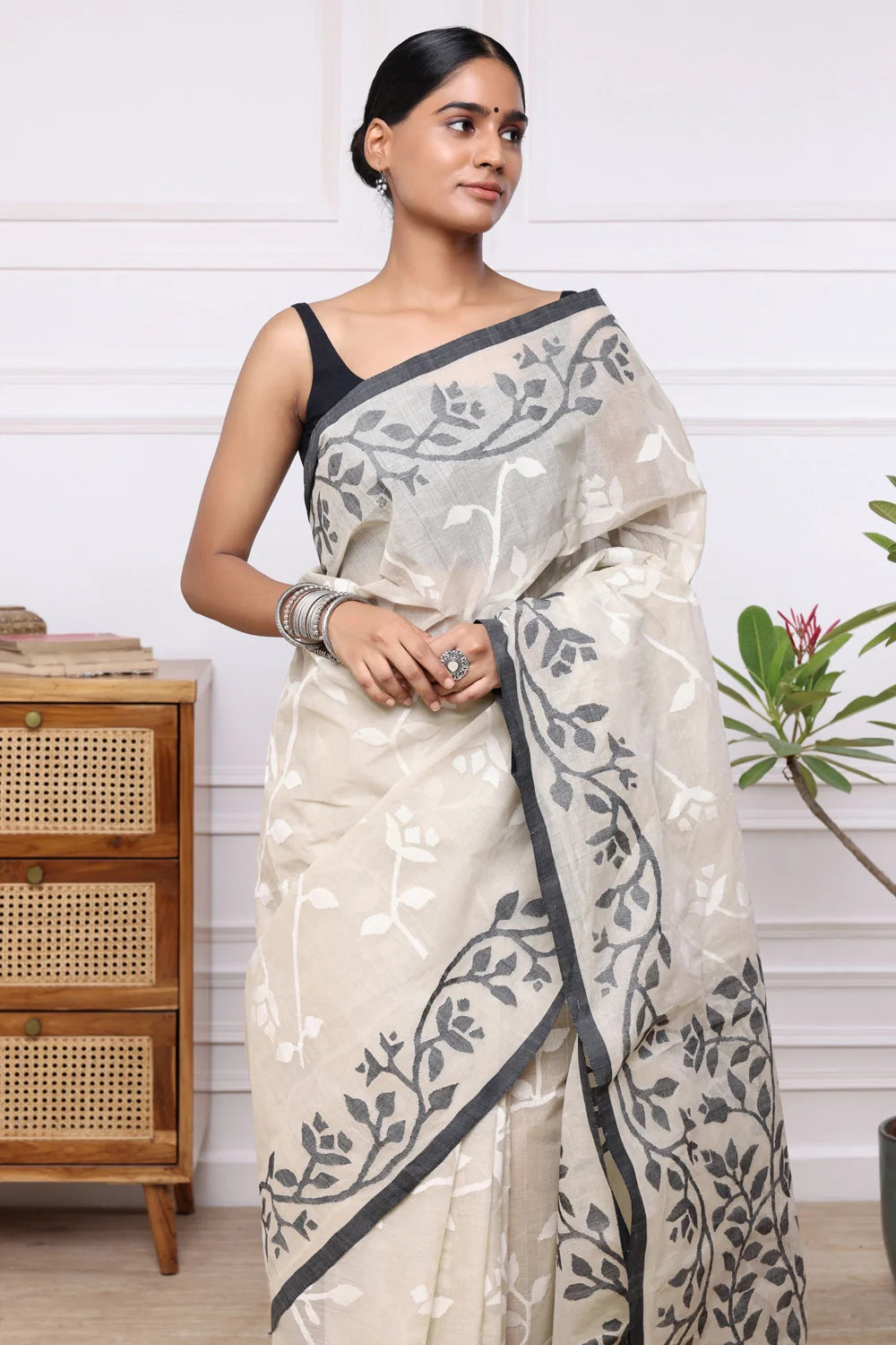 Handloom Ivory Cream Pure Cotton Multi Colour Floral Jamdani