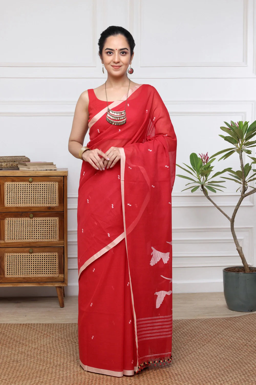 Handloom Red Soft Cotton Jamdani Saree with Bird Motifs