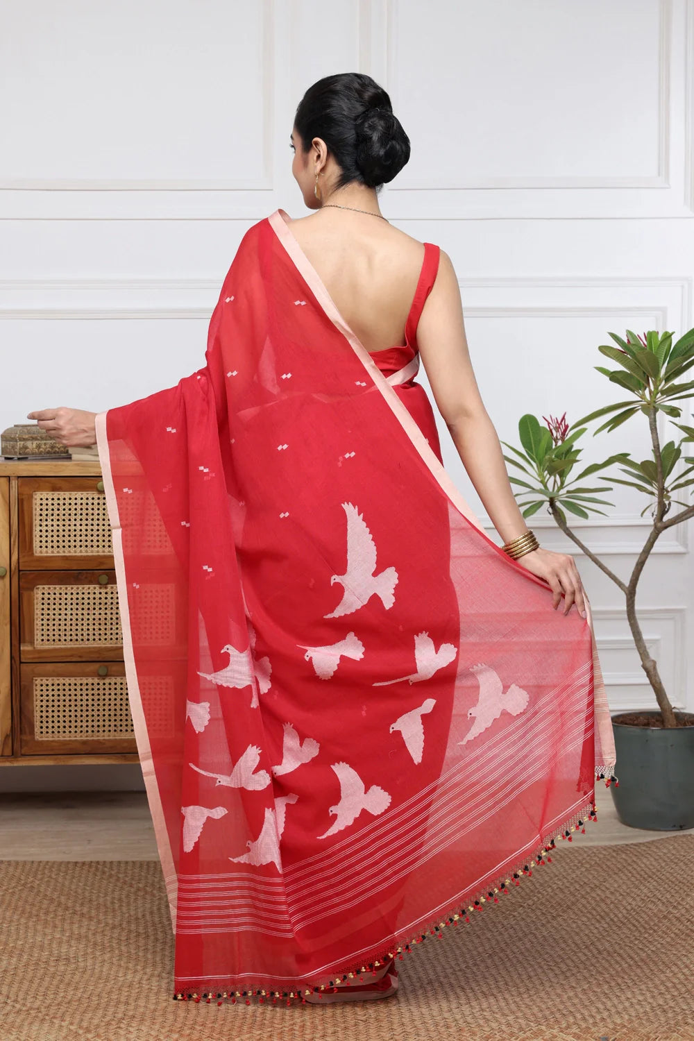 Handloom Red Soft Cotton Jamdani Saree with Bird Motifs