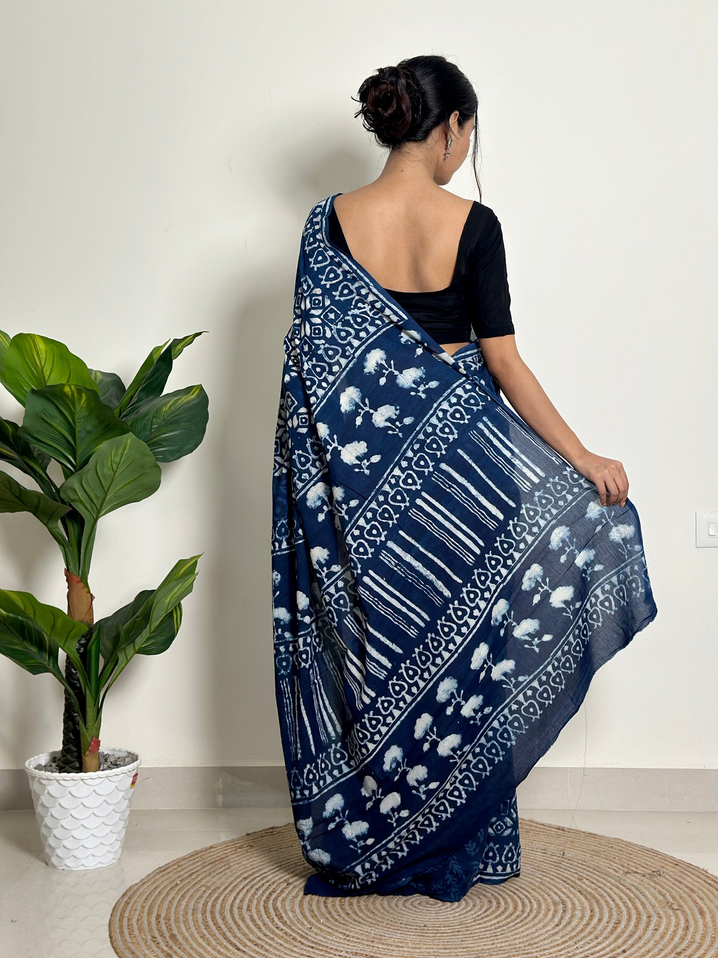 Twilight Breeze - Handblock Print Natural Dyed - Mulmul Cotton Saree