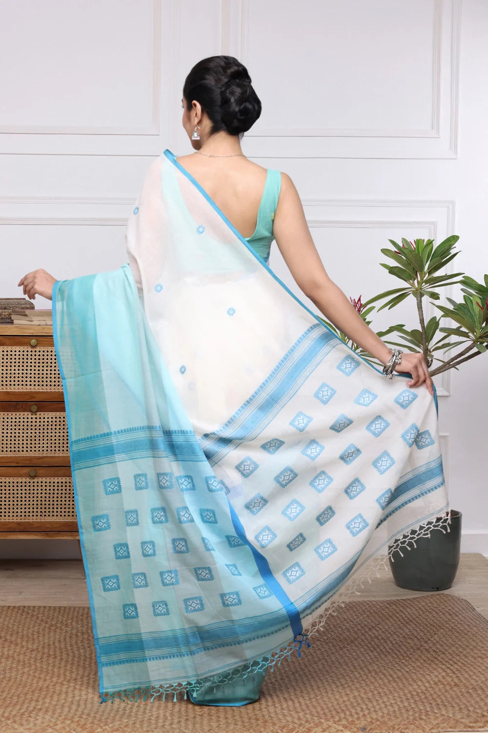 Handloom White & Blue Soft Cotton Jamdani Saree with Box Motifs