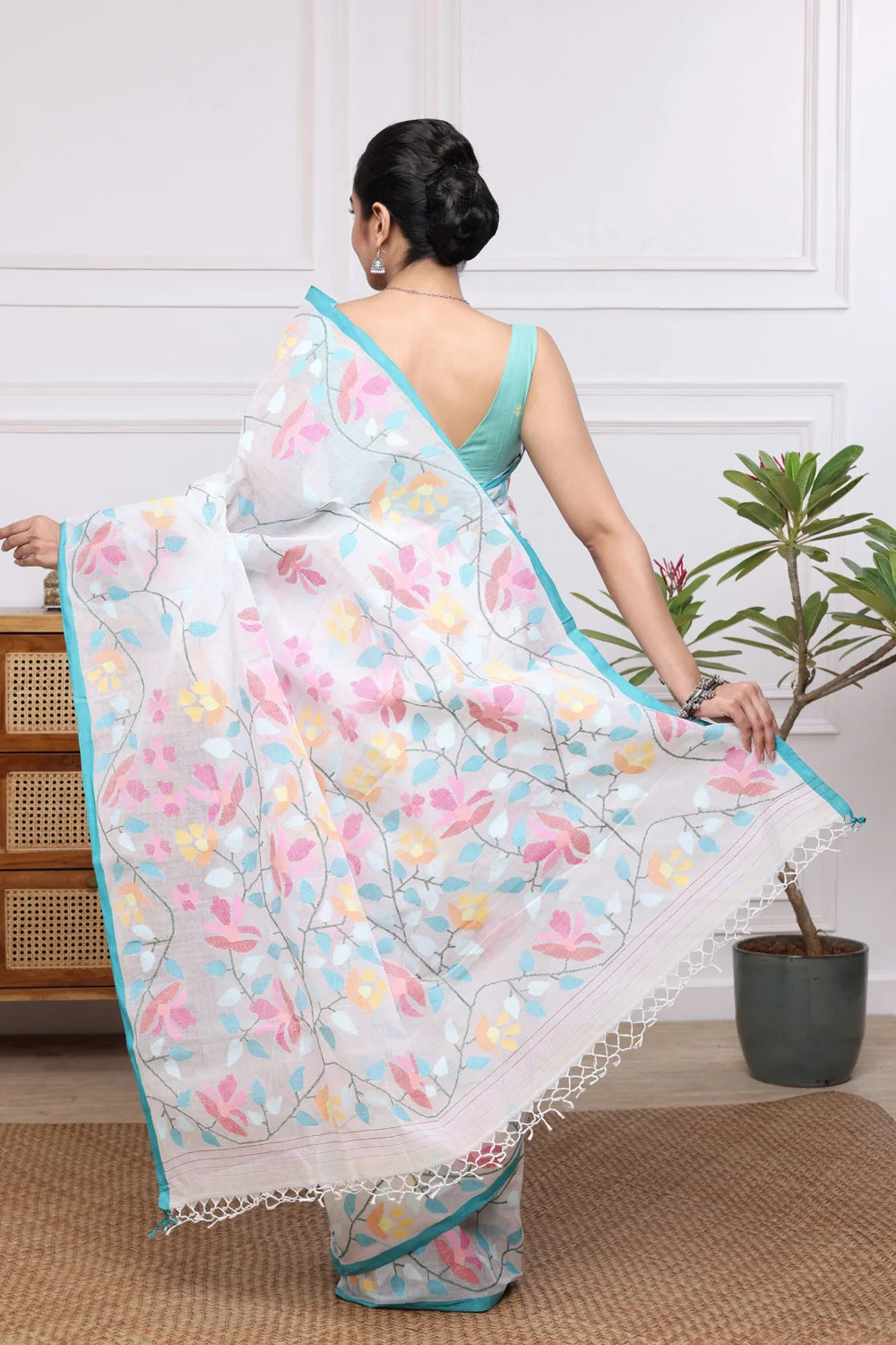 Handloom White Pure Cotton Multi Colour Floral Jamdani