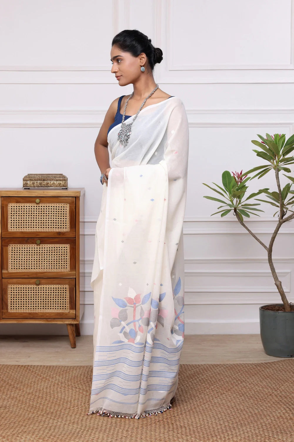 Handloom White Soft Cotton Jamdani with Floral Motifs