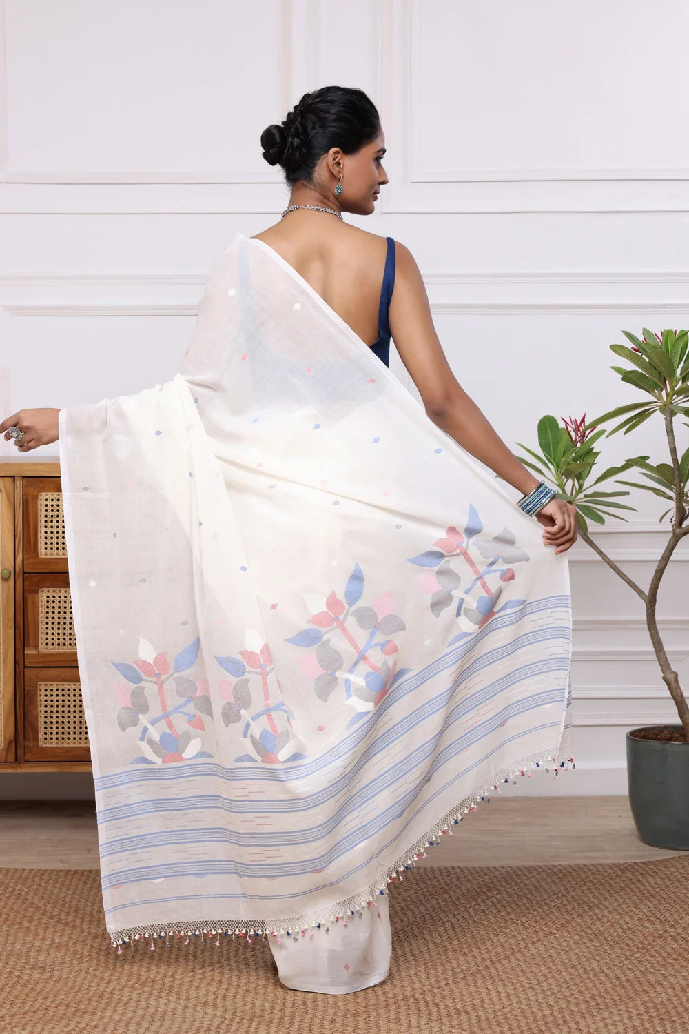 Handloom White Soft Cotton Jamdani with Floral Motifs