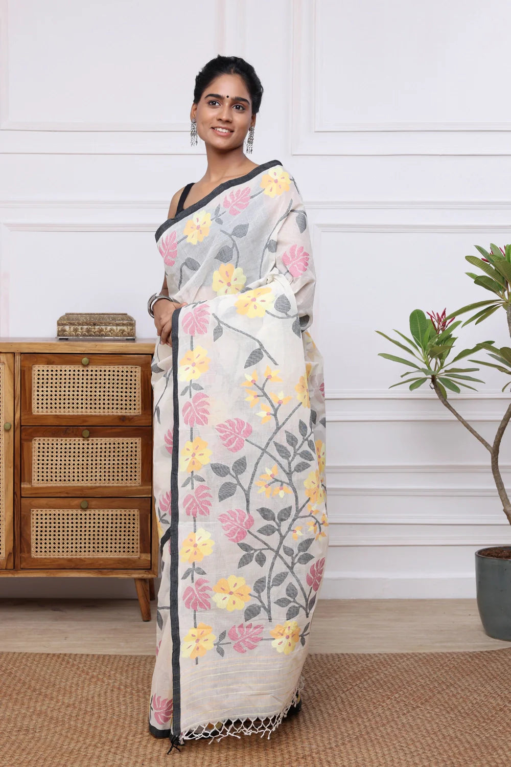 Handloom White Pure Cotton Multi Colour Floral Jamdani