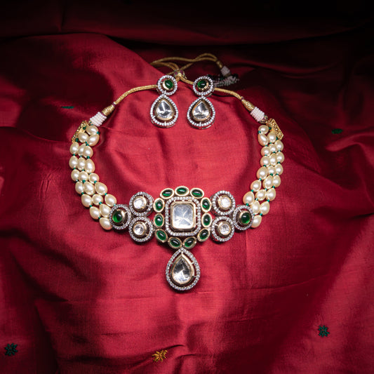 Emerald Kundan Pearl Choker