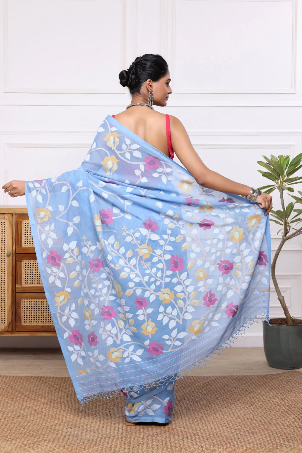 Handloom Sky Blue Soft Cotton Multi Colour Floral Jamdani Saree