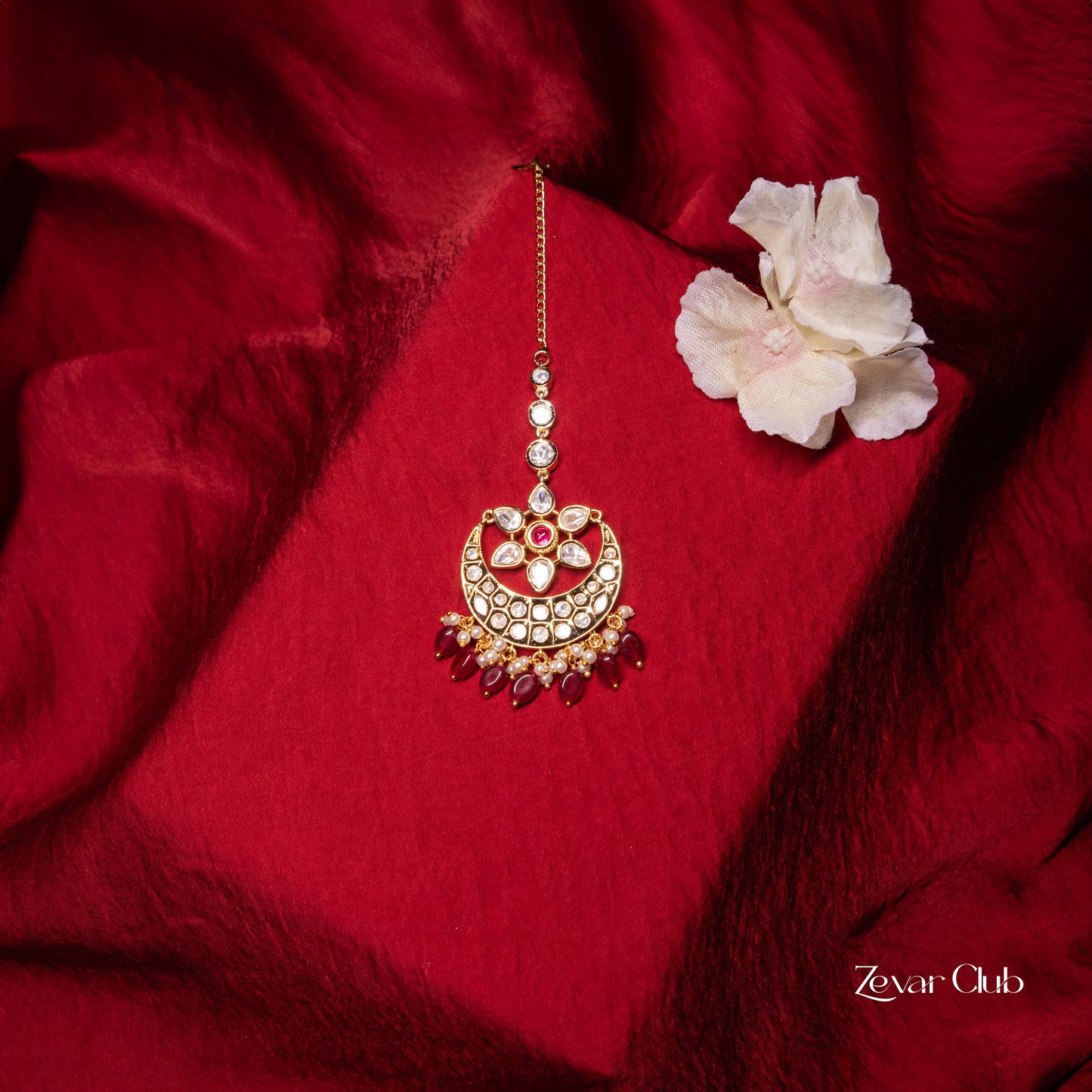 Zevar Club Chand Shaped Kundan Pearl Mangtika