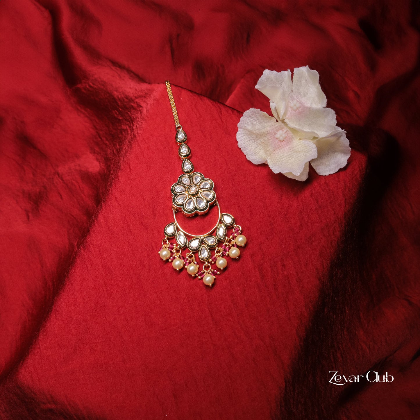 Zevar Club Ghoomar Flower Kundan Pearl Mangtika