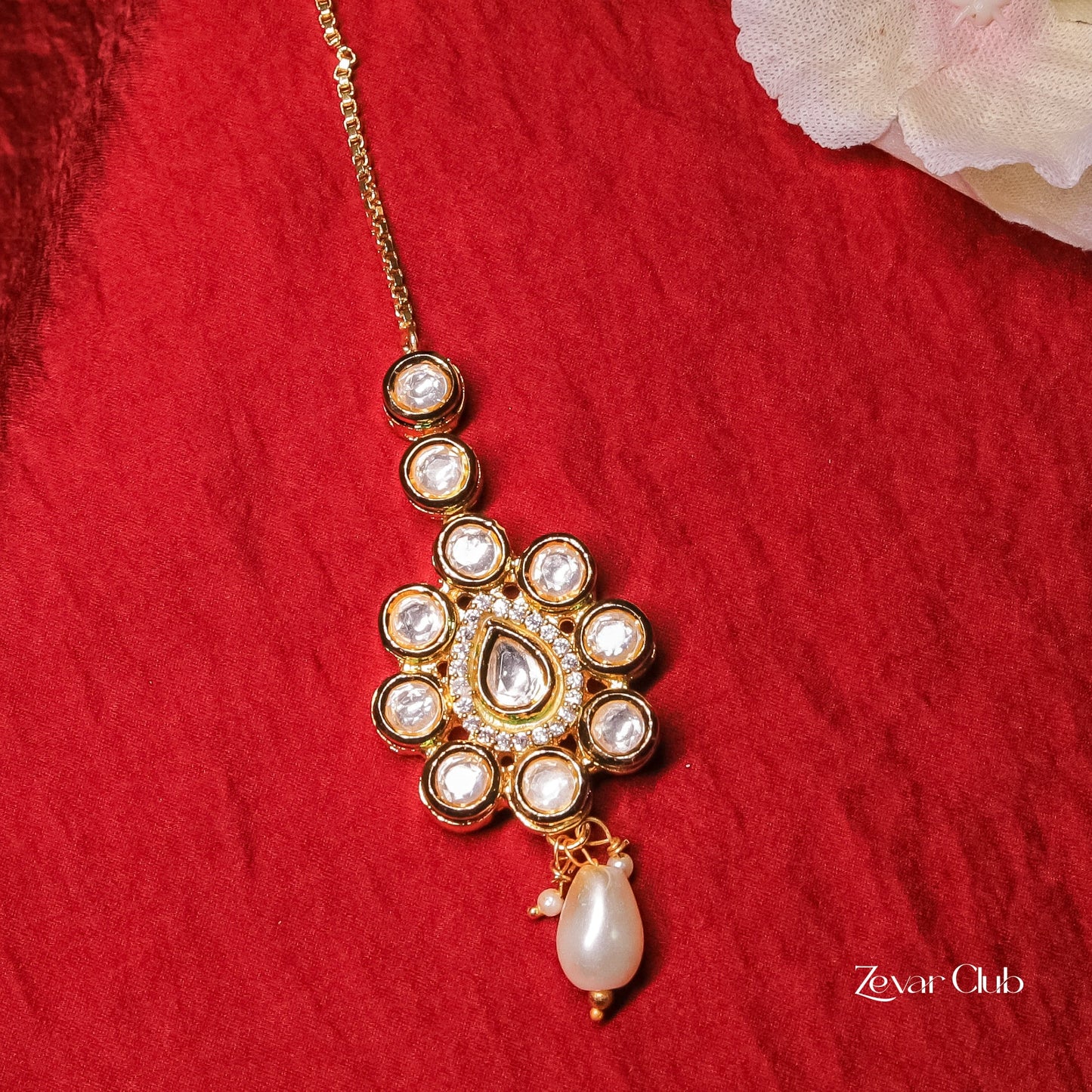 Zevar Club Ivory Kundan Mangtika