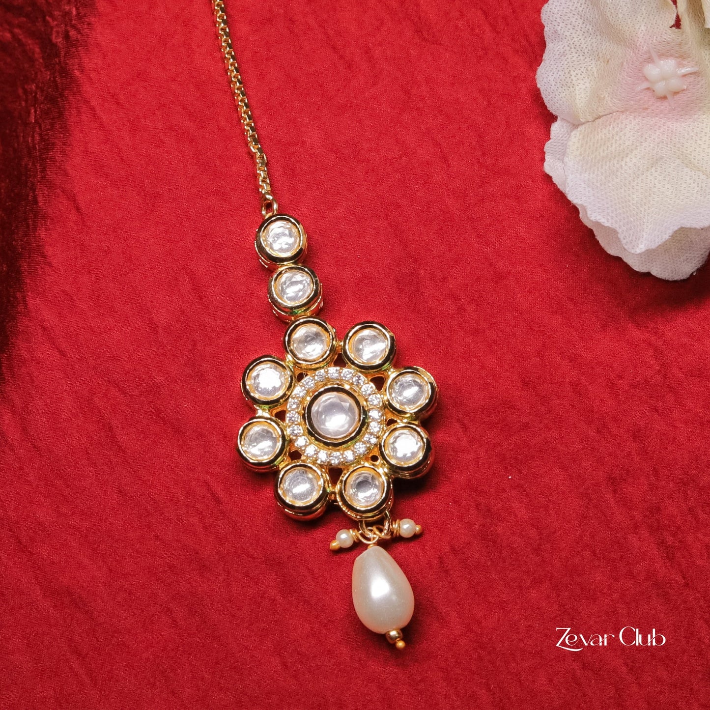 Zevar Club Ivory Kundan Mangtika