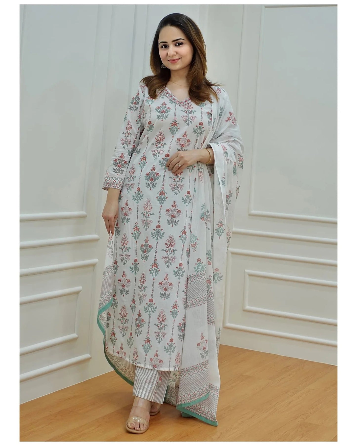 Deepa Women White Printed Viscose Rayon Kurta And Pant Set