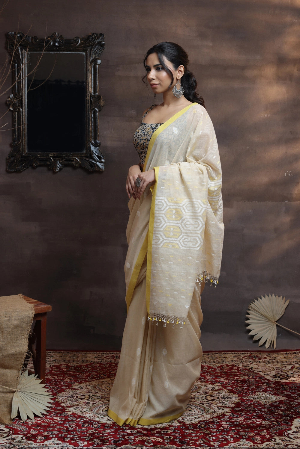 Handloom Beige soft cotton Jamdani with Lemon border