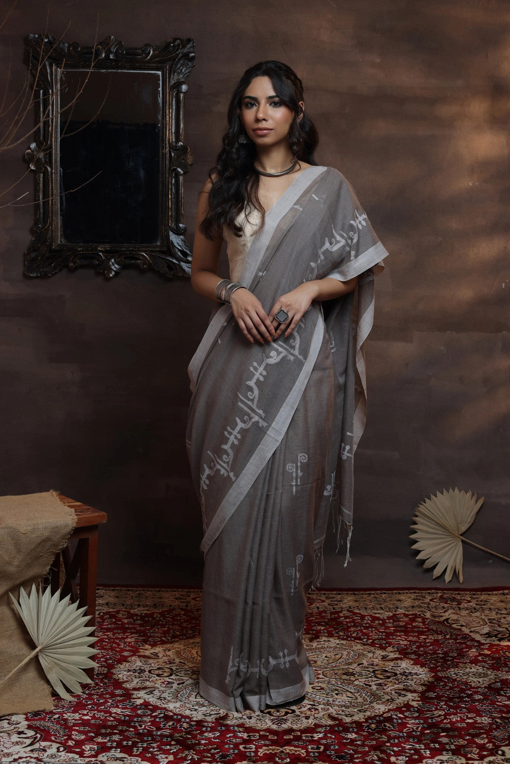 Grey Handloom Soft Cotton Saree With Alpona Design