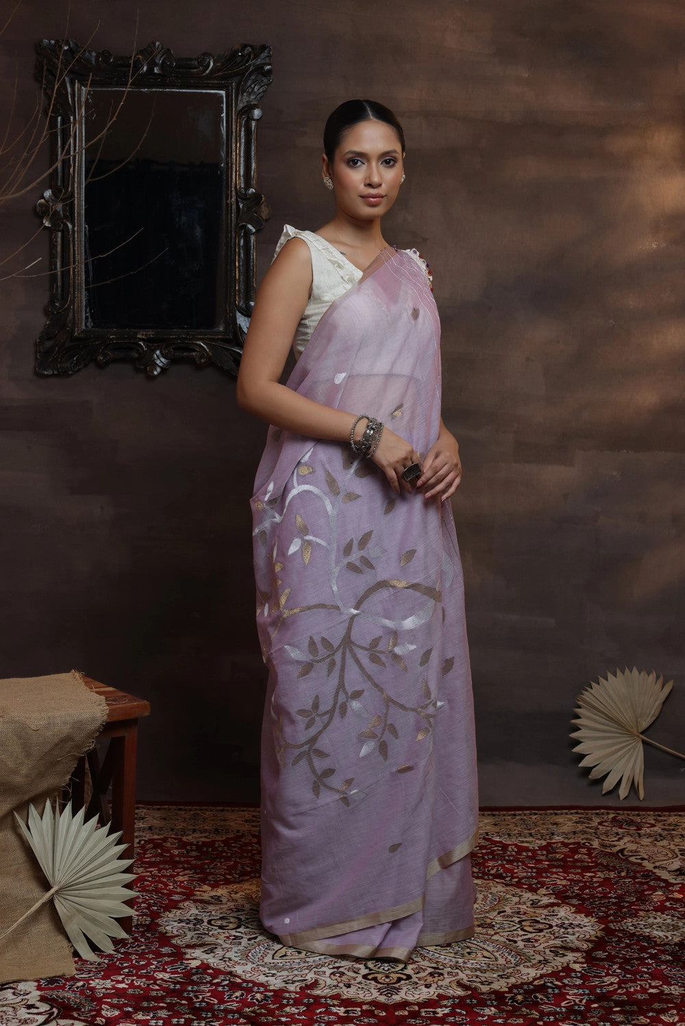 Mauve Handloom Soft Cotton Saree With Gold & Silver Zari Floral Motifs