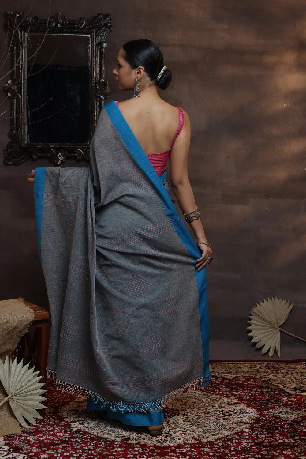 Handloom Grey Soft Cotton Saree With Blue Border