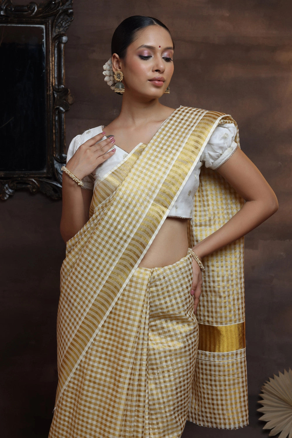 Handloom Off White Pure Cotton Kasavu Saree With All Over Gold Zari Checks