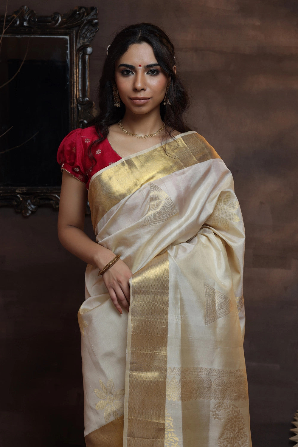 Handloom Cream Pure Silk Kasavu Saree With Gold Zari Border