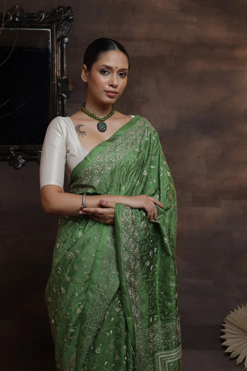 Handloom leaf Green pure silk Kantha Saree