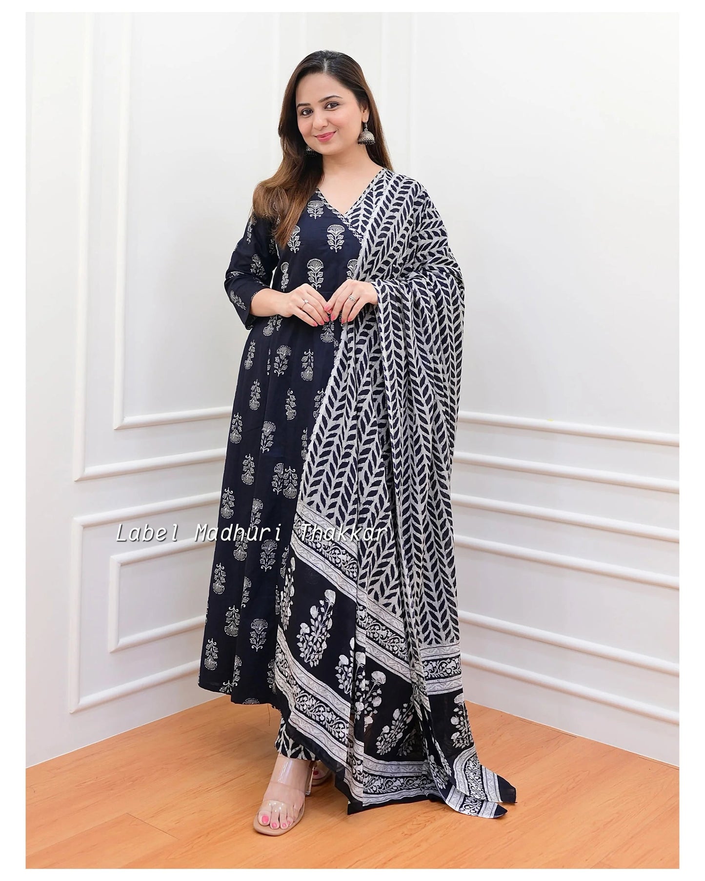 Ruby Women Balck And White Printed Viscose Rayon Kurta, Pant And Dupatta Set