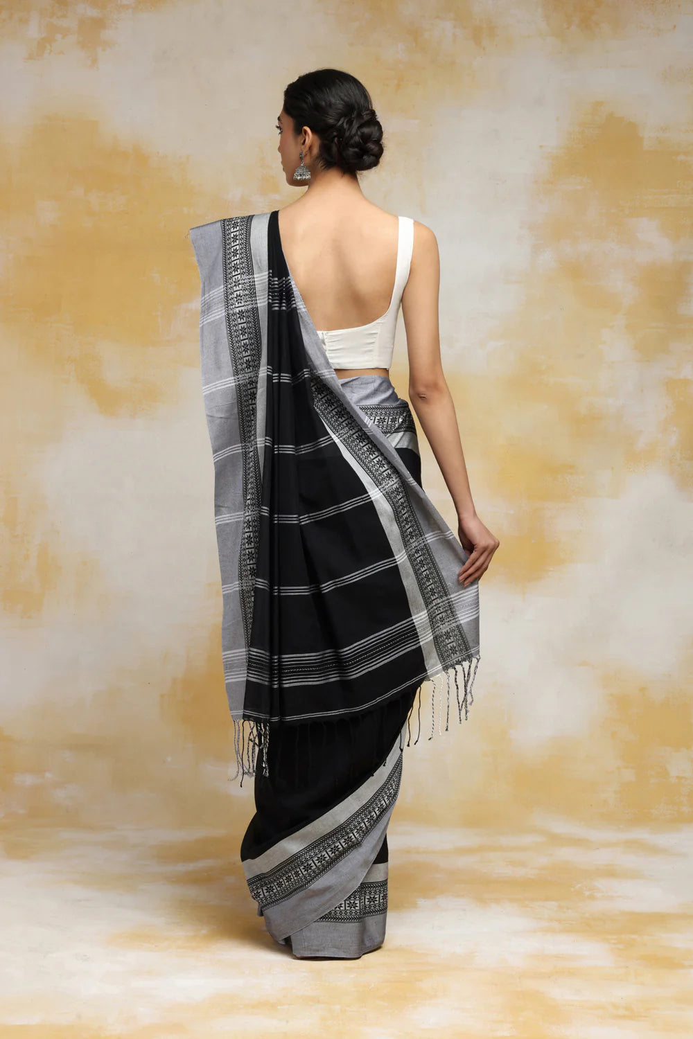 Handloom Black Soft Cotton Tangail Saree